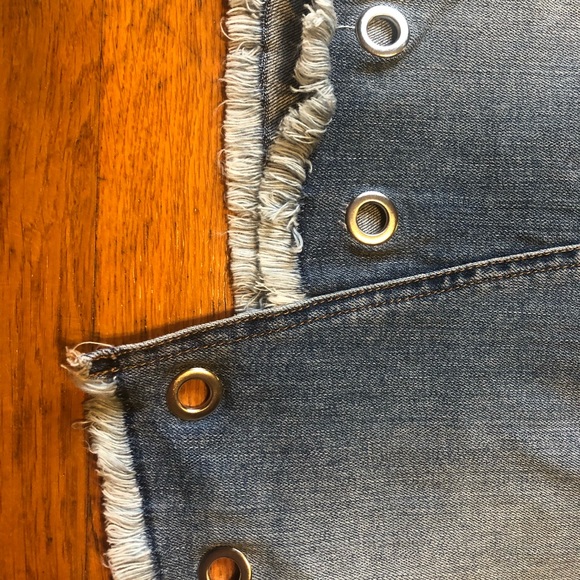 Mid Length Denim Skirt Size 10 NEVER WORN - Picture 4 of 4